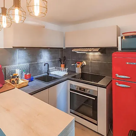 아파트 Gorgeous In With Kitchen *