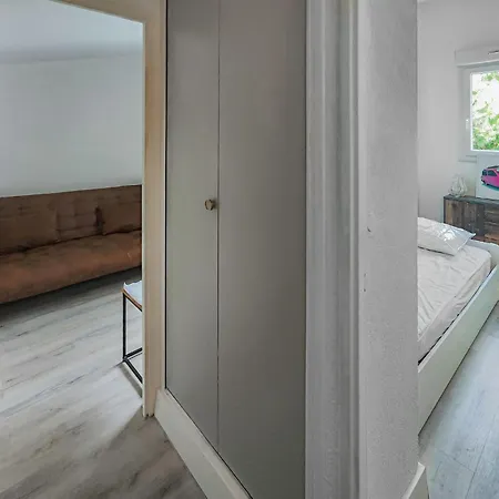 شقة 3 Bedroom Front In آجد