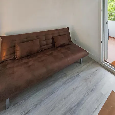 3 Bedroom Front In آجد